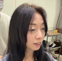 「肩がこる」重い髪をなんとかしたい女性　ロングからショートボブにした結果…「素敵すぎる」と絶賛の声