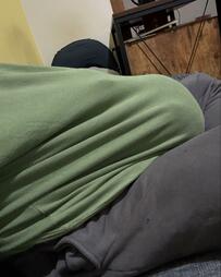 異様に膨らんだトップス　中を覗いてみると…まさかの光景がかわいすぎた