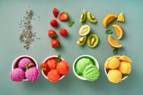 【老齢年金一覧表】いまのシニア世代「60歳～90歳以上」はひと月いくらもらってる？1歳刻みで確認