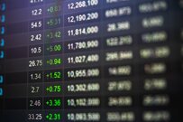 景気と長期・短期金利の関係とは。長期金利が景気の自動安定化装置に