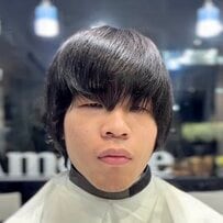 【衝撃】姉からの誕生日プレゼントで劇的イメチェン！人生初の美容室でまさかの結末