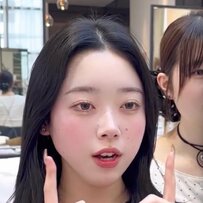 「いい感じ」大人っぽくなりたい黒髪美人さん→レイヤーボブで大変身！本人「やっば」と大感激！