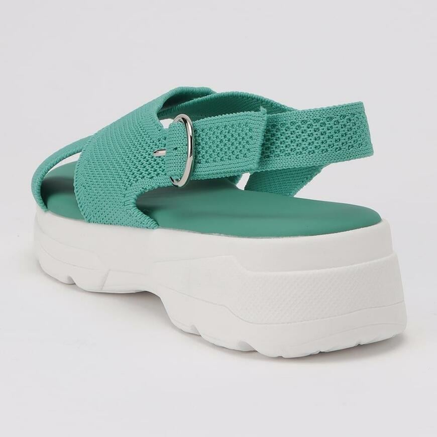 出所：ワークマン公式オンラインストア レディース　クロスストラップニットサンダル