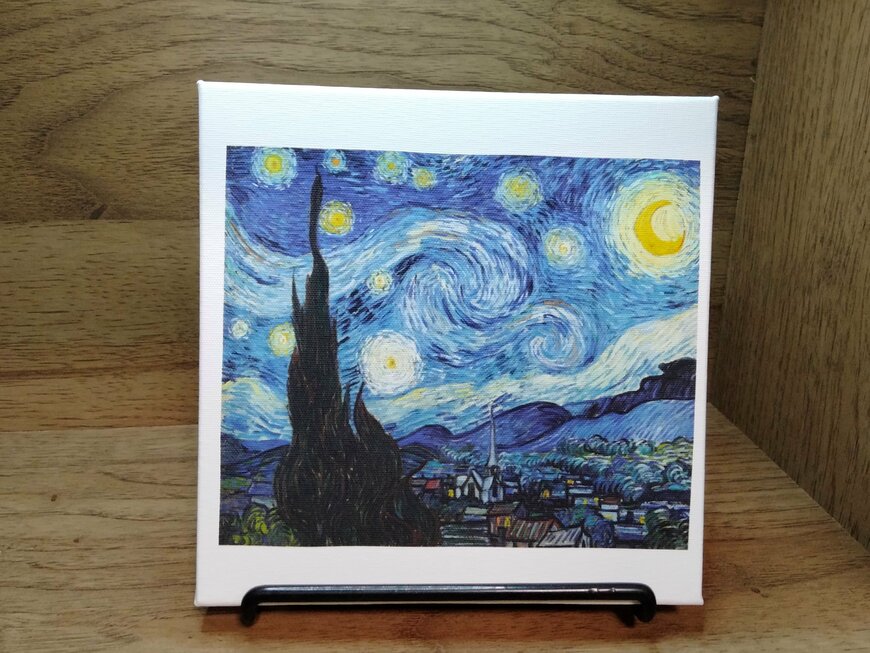 筆者撮影（ダイソー、インテリアアートパネル）