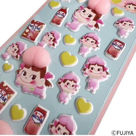 何度も触りたくなるももパーツが癒しに