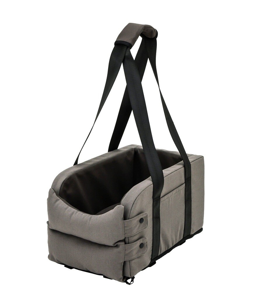 出所：3COINS公式　ドライブベッド