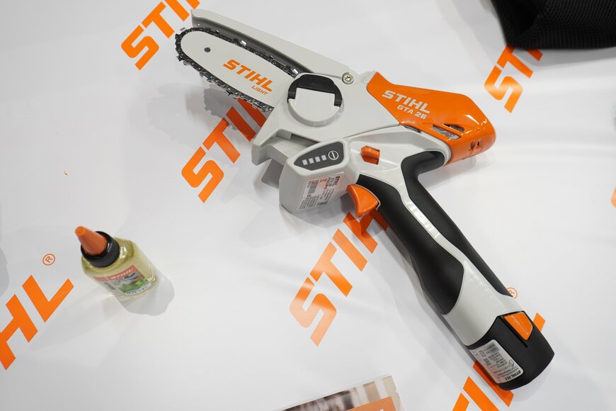 チェンソーの写真