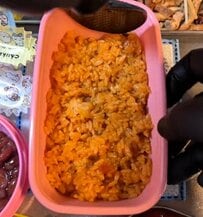 「玉手箱みたい！」元料理人の父が女子高生の娘に作る【オムライス弁当】　想像の斜め上をいくアイデアが話題