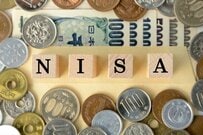 【新NISA】50歳→65歳の15年積立で2000万円を目指す人へ《つみたて投資枠》利回り別・毎月の積立額別シミュレーション