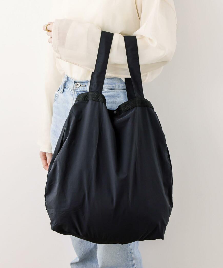 出所：パルグループ公式ファッション通販サイト 3COINS リュック2WAYエコバッグ