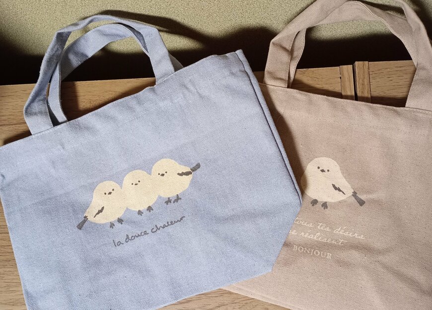 筆者撮影（セリア、ミニトートバッグ シマエナガ）