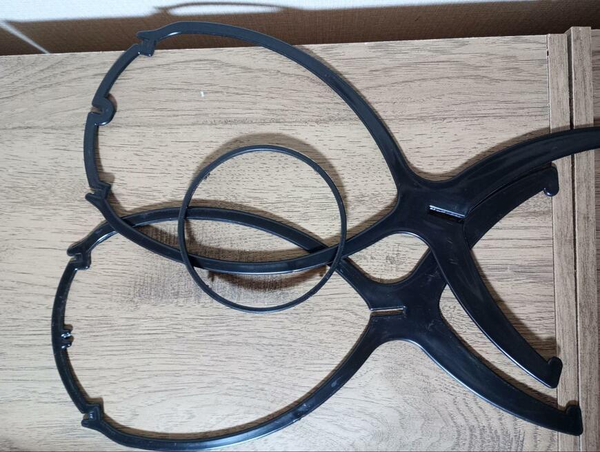 セリア、組み立て式ウィッグスタンド画像