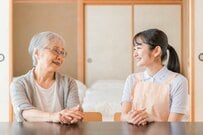 【後期高齢者医療制度】2025年10月から《自己負担が増える人》とは？「医療費負担割合の判定基準」をチェック！