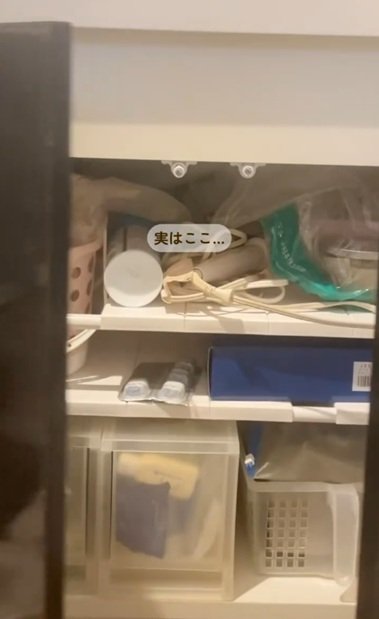 変身前の洗面台下収納