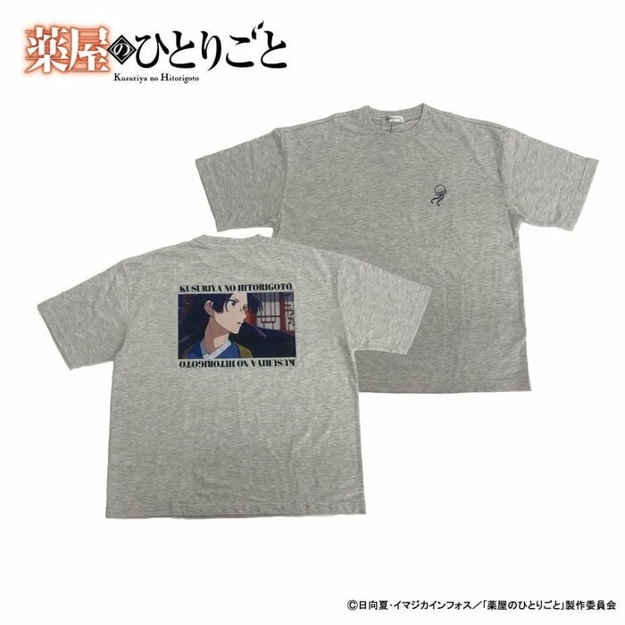 「プリントTシャツD」にはシニヨンモチーフが胸元に入っています