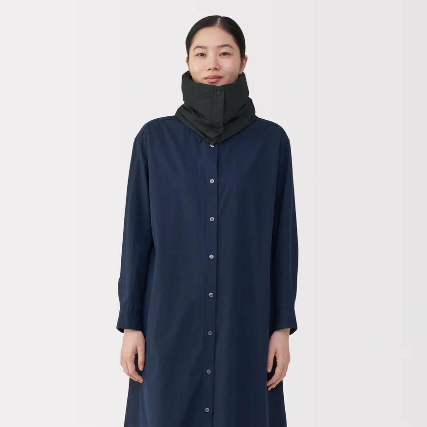 出所：無印良品ネットストア公式　吸湿発熱中わた表面撥水パッカブル　ネックウォーマー