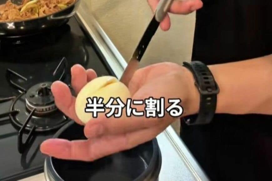 シングルファザーが「新社会人の息子」に作る焼肉弁当　豪快な一品がたまらない…