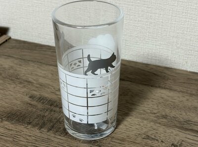 筆者撮影（セリア、ガラスグラス ねこ）