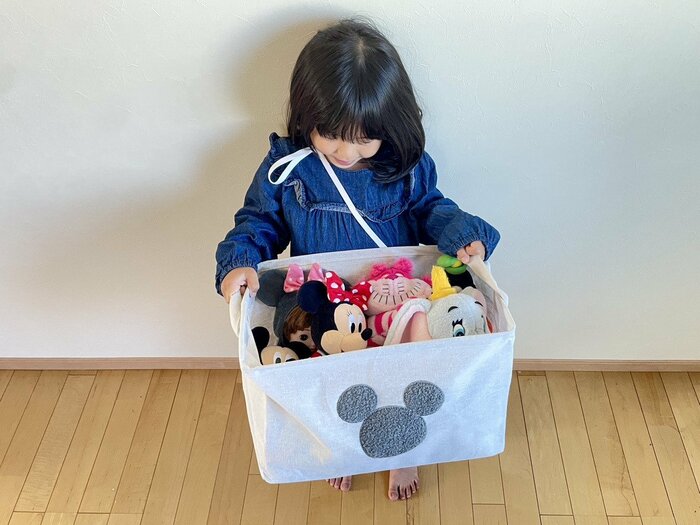 両サイドに取っ手があるので、持ち運びが簡単