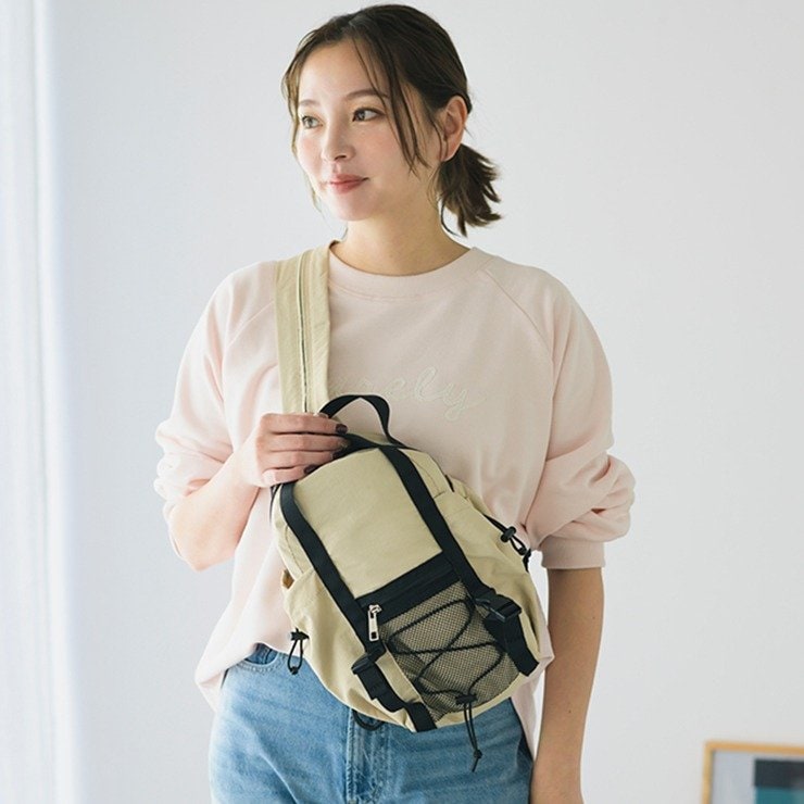 出所：しまむらパーク　レディース　マルチリュック　（MARIE）