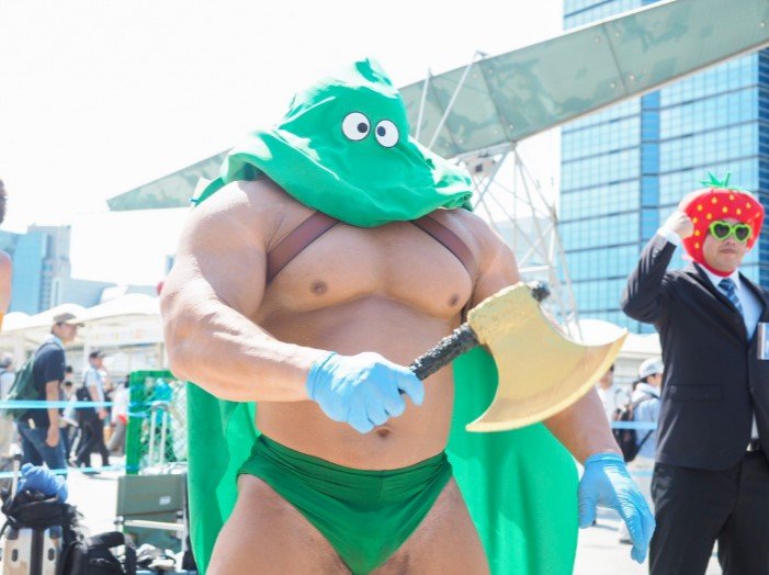 カンダタに扮するのはボディビルダーの清水泰地（@taichi_shimizu_）さんです。プロの筋肉。