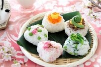 【和歌山・三重】まるでロールキャベツな「めはり寿司」　現地ではパーティに欠かせないソウルフードのよう…