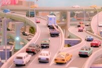 年末年始は高速道路の「休日割引」が適用されない⁉「深夜割引」はどうなの？