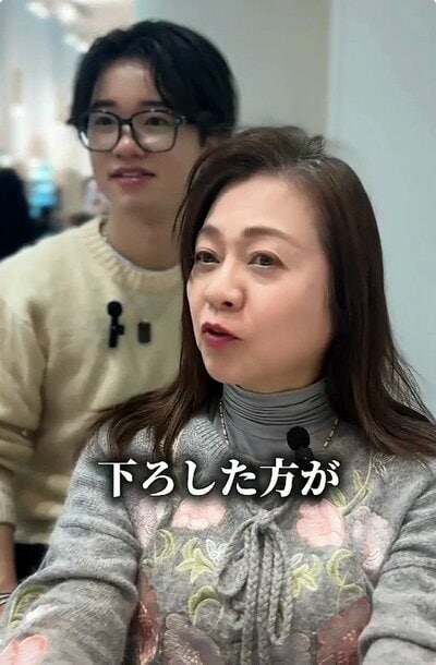伸ばした髪を結ぶことが多く、気に入った感じになれずにいた来店時の様子