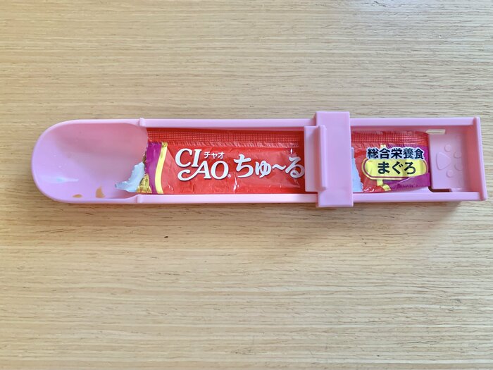 完食です！手が汚れることなく最後までキレイに中身が出せます