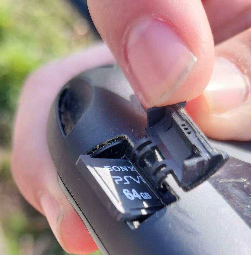 PS Vitaに入っていたメモリーカード