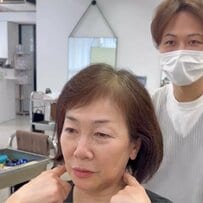 「矯正していた」くせ毛に悩む女性がショートにしたら…上品で爽やかな姿に！「本当に素敵」と絶賛の声