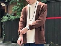 季節の変わり目に重宝します。おすすめの「ゆとりカーディガン」4枚