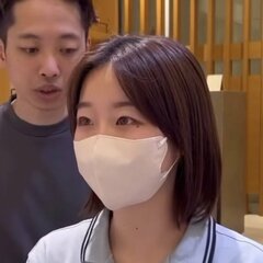 ストレートボブヘア女性がパーマでイメージチェンジ！「めっちゃ可愛いです！」と喜びあらわに