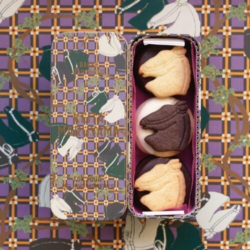 ケイタ マルヤマ クッキー缶 (CHESS)