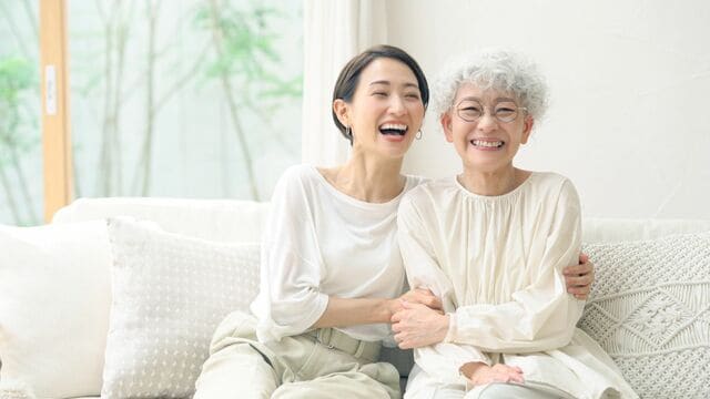 【防災の日】貯蓄2500万円以上のシニアは36.3%！親の資産と命を守る「置いてく防災」とは？