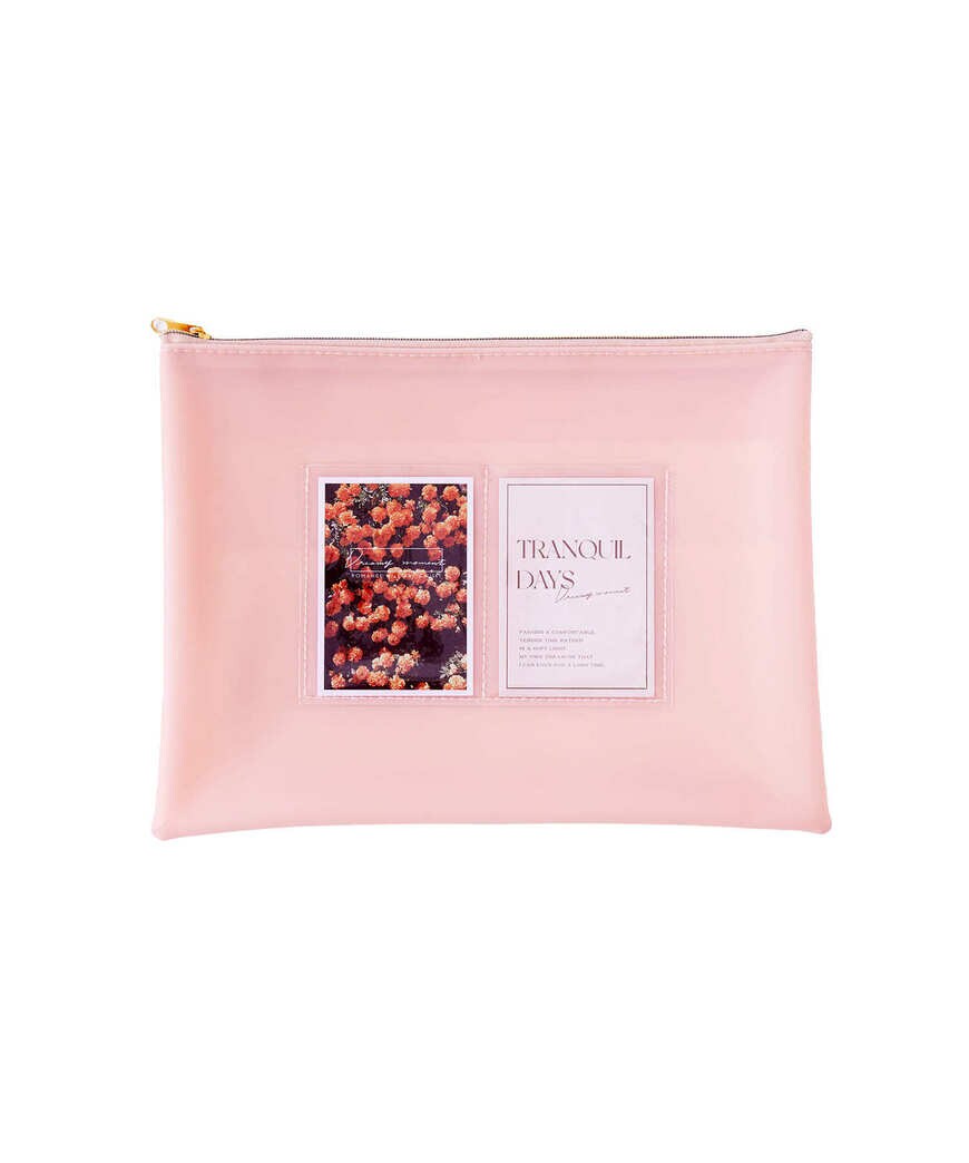 出所：3COINS　アートフラットポーチ