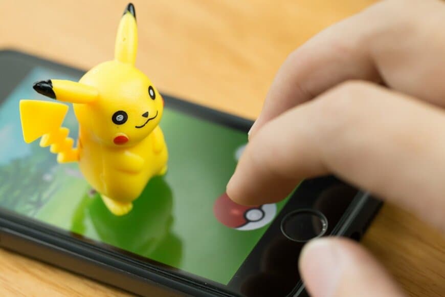 1997年と2026年に製造された「ピカチュウのぬいぐるみ」を購入　「29歳差兄弟」となった2匹の様子が話題に