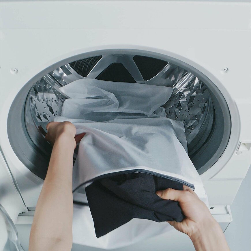 出所：ユニクロ公式　ウォッシャブルニットケーブルパンツ