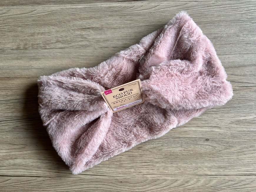 【ダイソー】なめらかエコファースヌード　330円（税込）