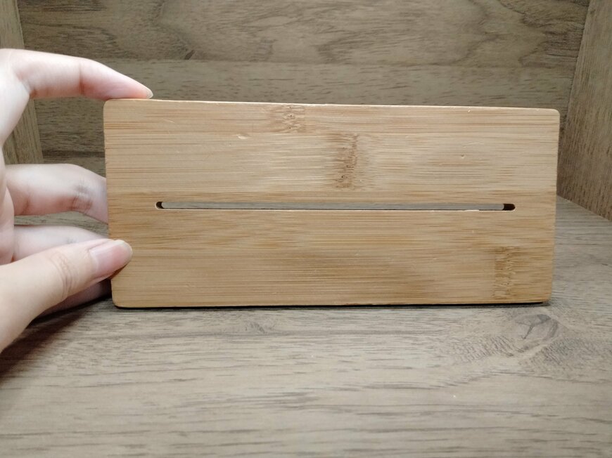 筆者撮影（ダイソー、竹製ミラー）