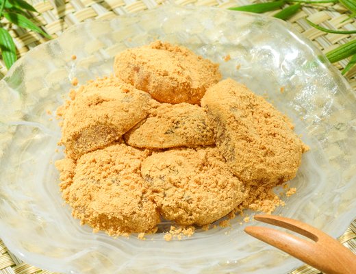 ローソンの新商品：とろけるわらび餅