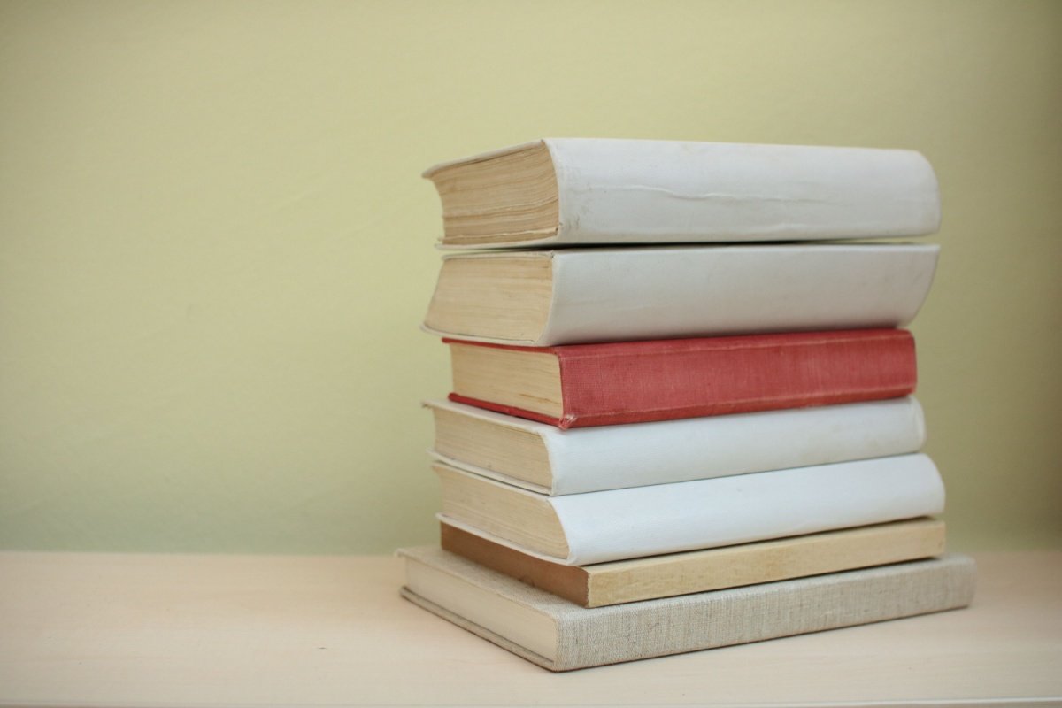 断捨離中に見つけた「昭和の漫画本」 思わず処分に悩む貴重な一冊に