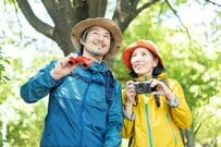みんな、年金は月平均いくら支給されている？【繰下げ受給】66～75歳の間、何歳で何パーセント増額されるのか