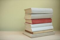 断捨離中に見つけた「昭和の漫画本」　思わず処分に悩む貴重な一冊に「初版はすごい」「売ってほしいな」