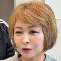 「老けて見えてしまう」と悩む髪型迷子のマダムがカットでイメチェン！仕上がりに「参考にしたい」「素敵で可愛い」と反響