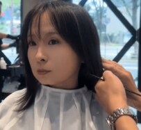 肩下ミディアムヘアの女性をバッサリカットした結果…前下がりボブに大変身で注目集める