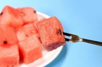 60歳代＆70歳代シニアの平均「貯蓄額・月の生活費・年金月額」はいくら？みんな、ふつうはどんな生活をしているのか