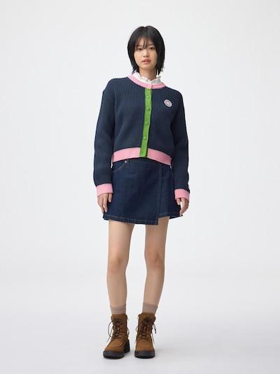 出所：GU公式 クルーネックカーディガン Harry Potter カラー 69 NAVY