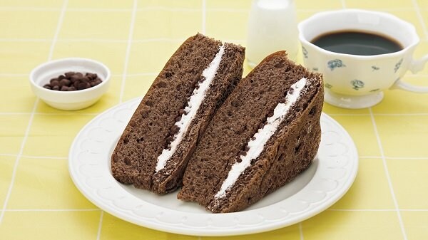 出所：ローソンストア100「新商品」