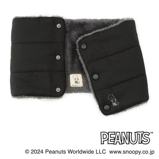 スヌーピーネックウォーマー